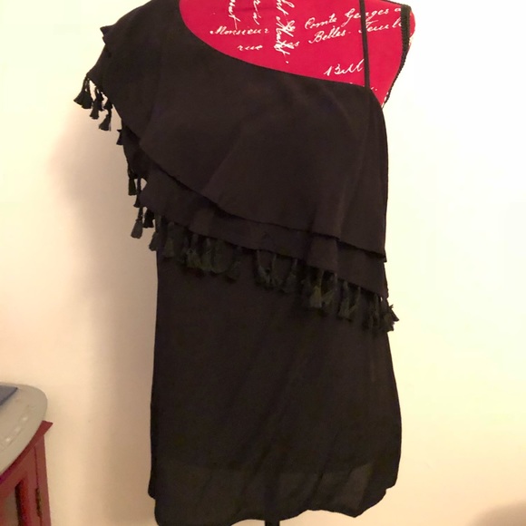 Francesca’s one shoulder top with tassels!! - Picture 2 of 4